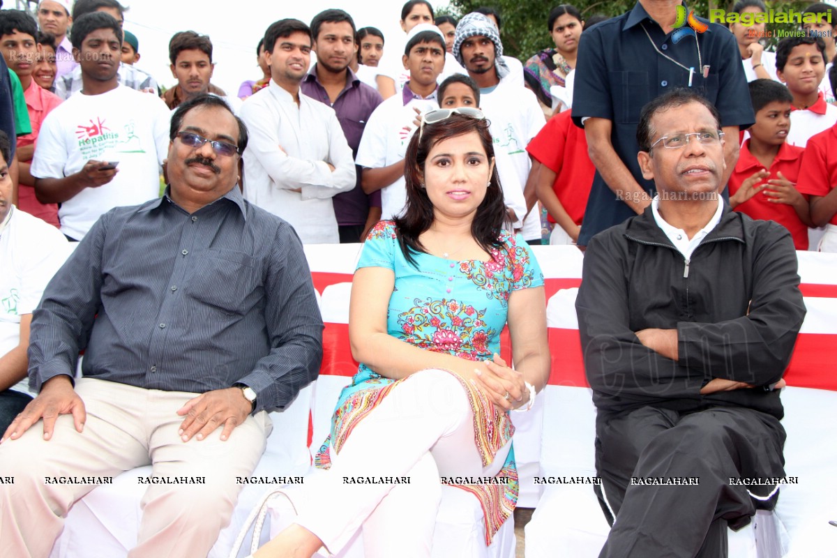 Hepatitis Awareness Run at Necklace Road, Hyderabad