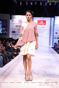 Hyderabad Fashion Week HFW 2013 Day 3 High Resolution Photos