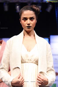 Hyderabad Fashion Week HFW 2013 Day 3 High Resolution Photos