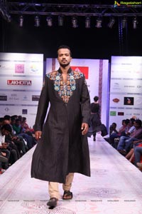 Hyderabad Fashion Week HFW 2013 Day 3 High Resolution Photos