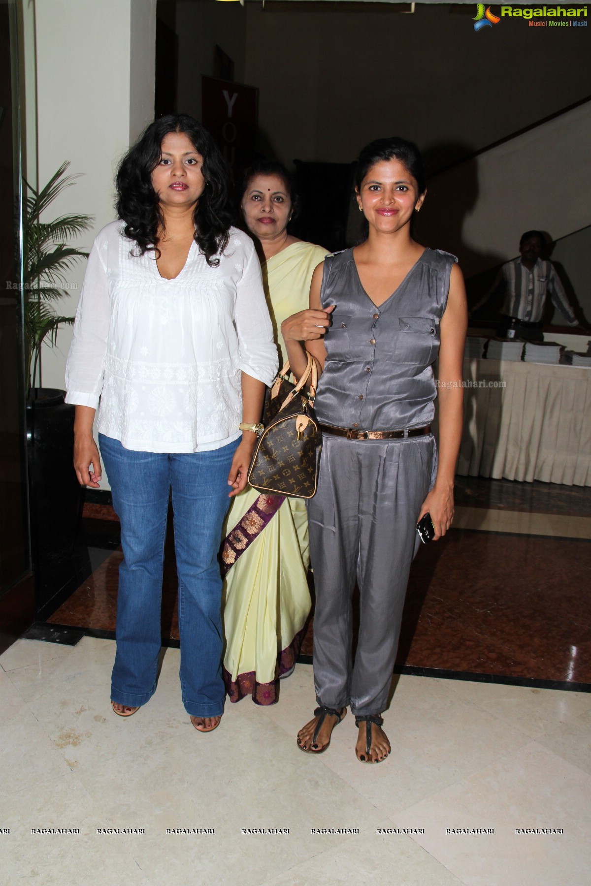 Pinky Reddy inaugurates Fashion Yatra (July 2013) Exhibition at Taj Krishna, Hyderabad