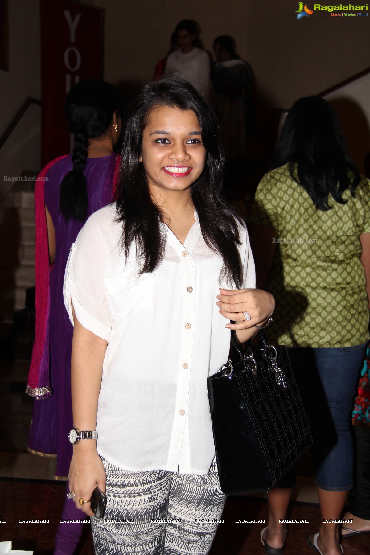 Kamini Saraf's Fashion Yatra at Taj Krishna, Hyderabad