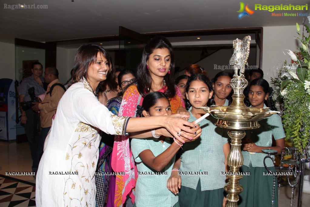 Pinky Reddy inaugurates Fashion Yatra (July 2013) Exhibition at Taj Krishna, Hyderabad