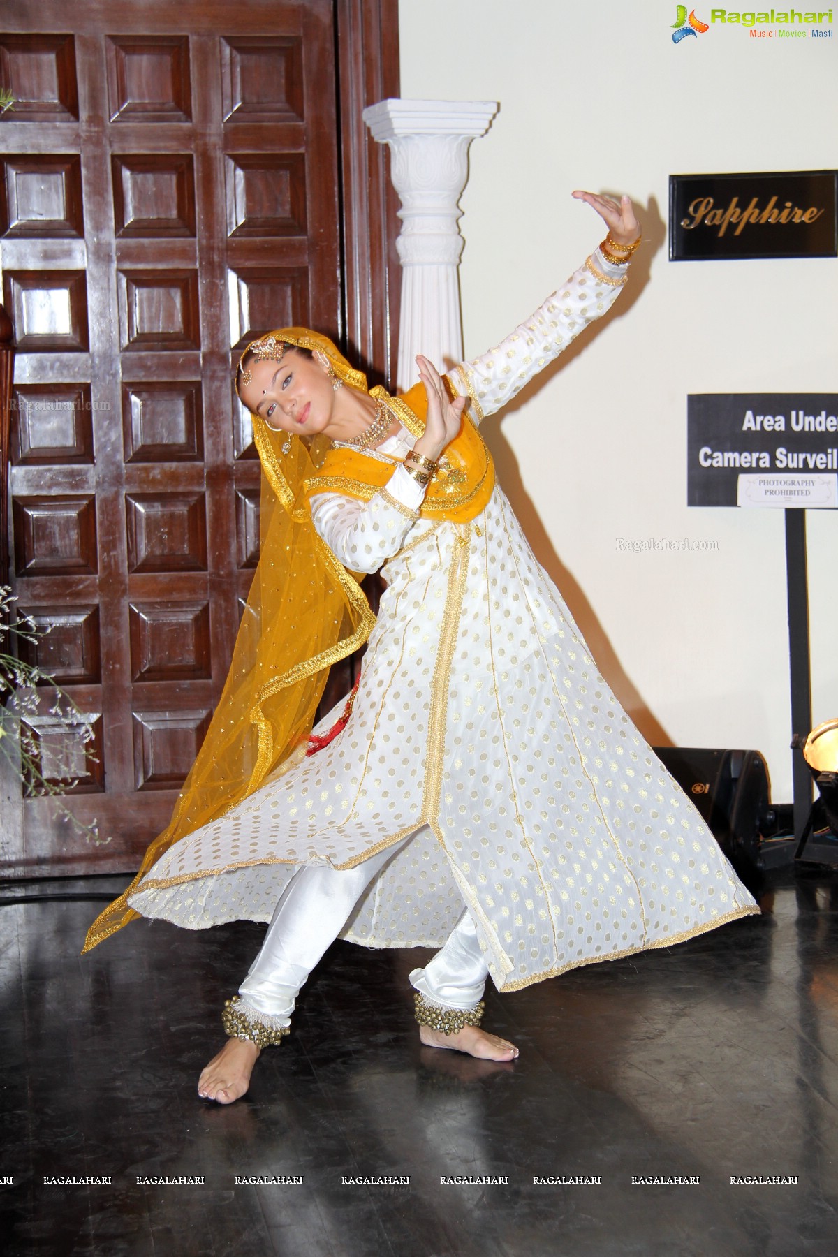 Kamini Saraf's Fashion Yatra at Taj Krishna, Hyderabad