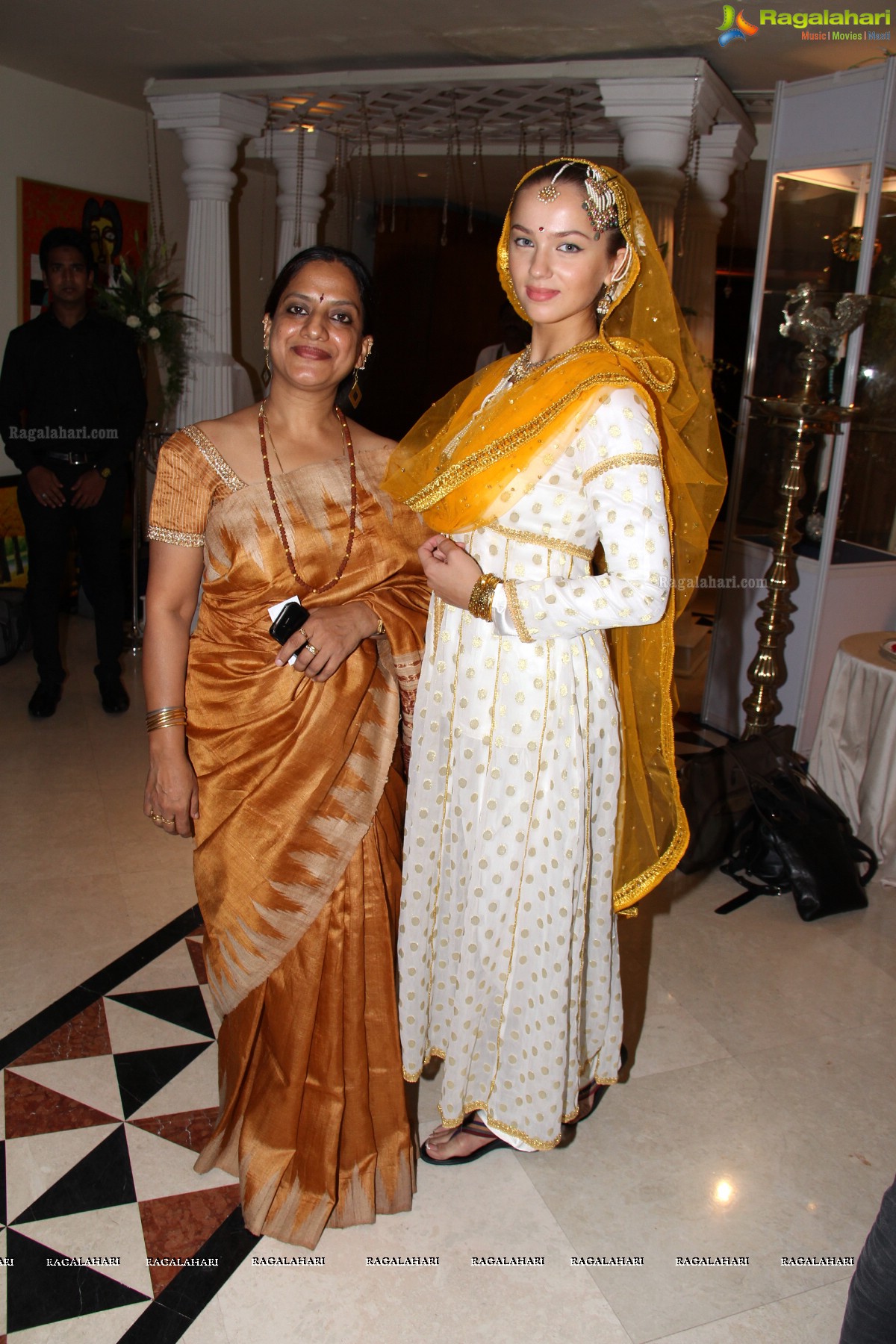 Kamini Saraf's Fashion Yatra at Taj Krishna, Hyderabad