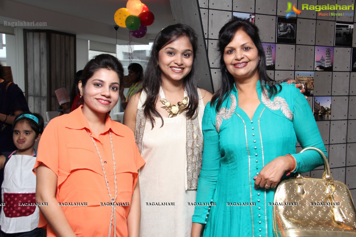 Kashika Baid Birthday Party at Via-Milano Restaurant, Hyderabad