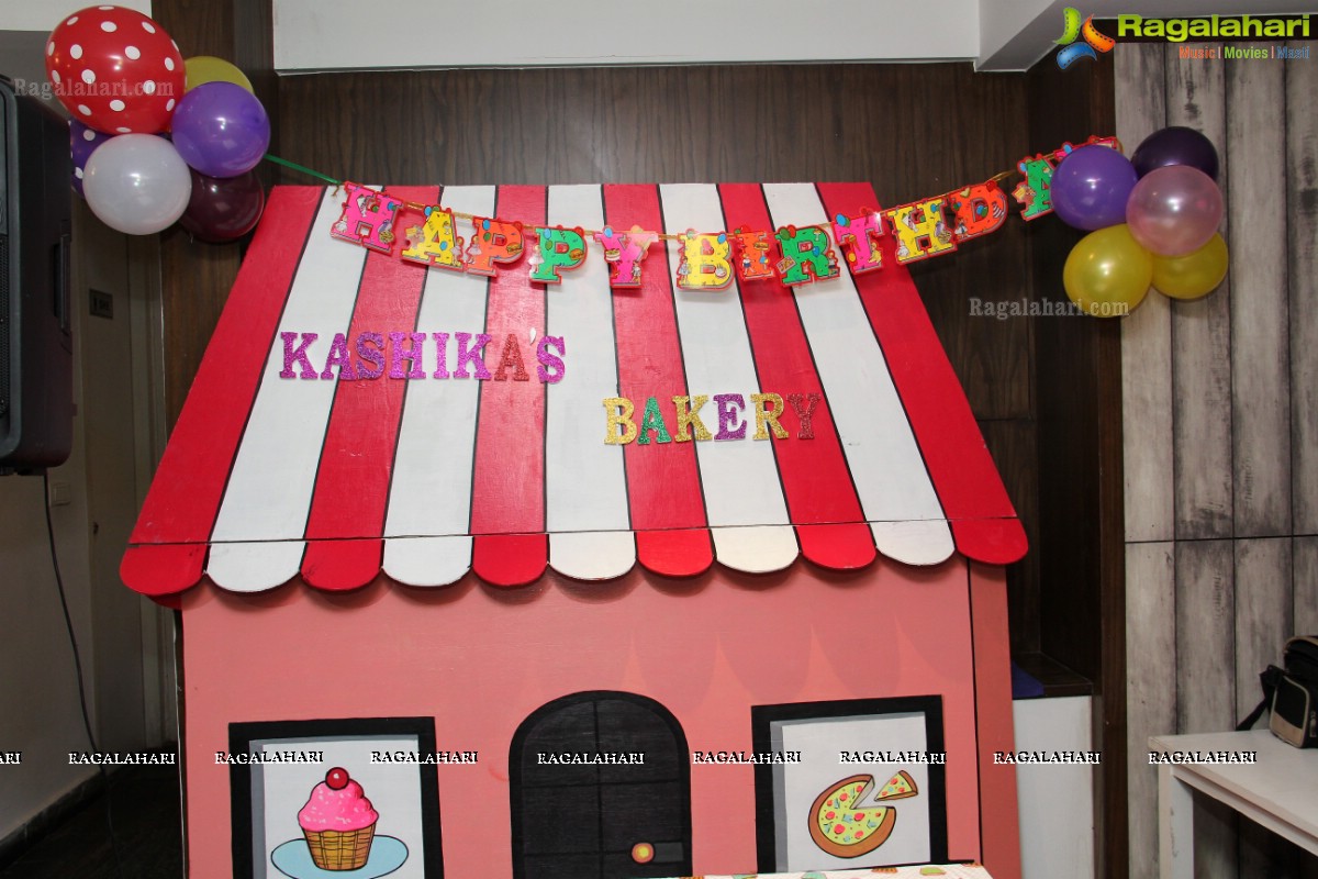 Kashika Baid Birthday Party at Via-Milano Restaurant, Hyderabad