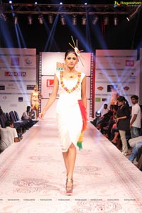 Lakhotia Institute of Design Fashion Show Filmistan to Fashionistan