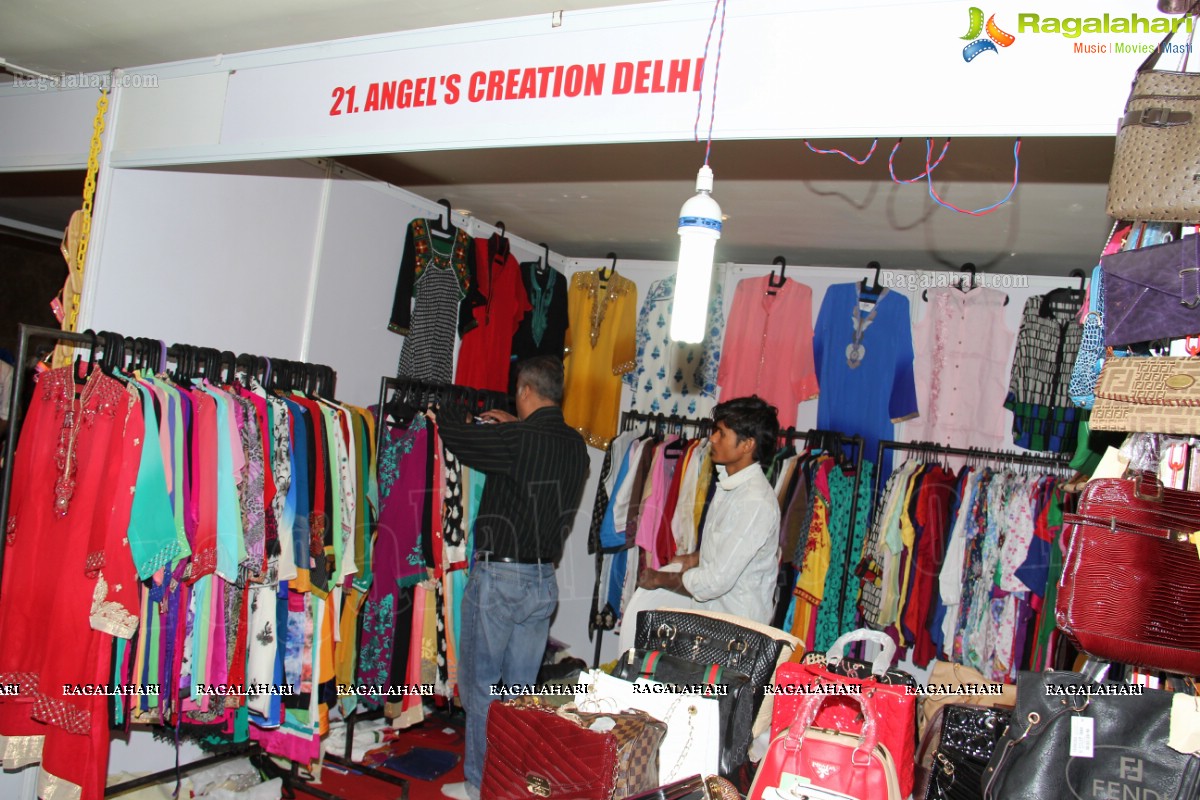 Shraavya Reddy inaugurates Melange Lifestyle Exhibition 2013 at Taj Krishna, Hyderabad