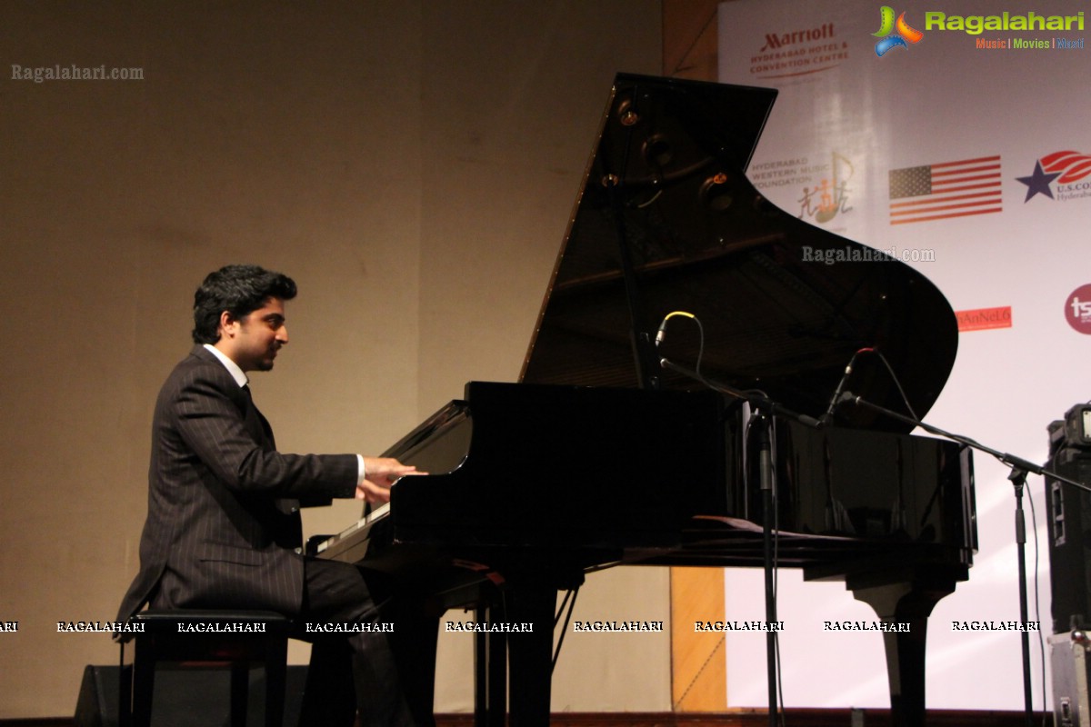 Monsoon Regatta - The Sharik Hasan Quartet Jazz Concert 