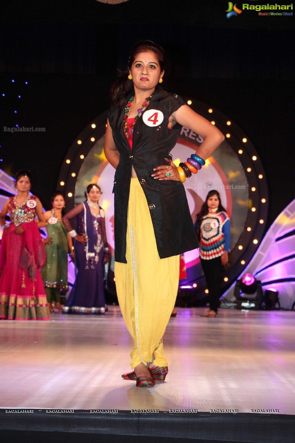 Miss & Mrs Hyderabad Gujarati 2013 Grand Finale