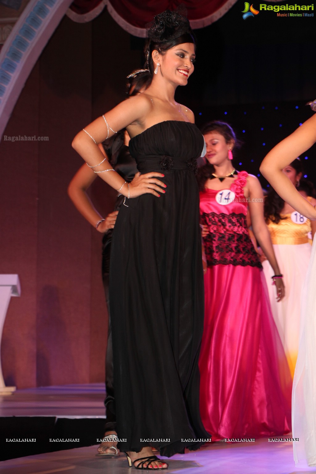 Miss & Mrs Hyderabad Gujarati 2013 Grand Finale