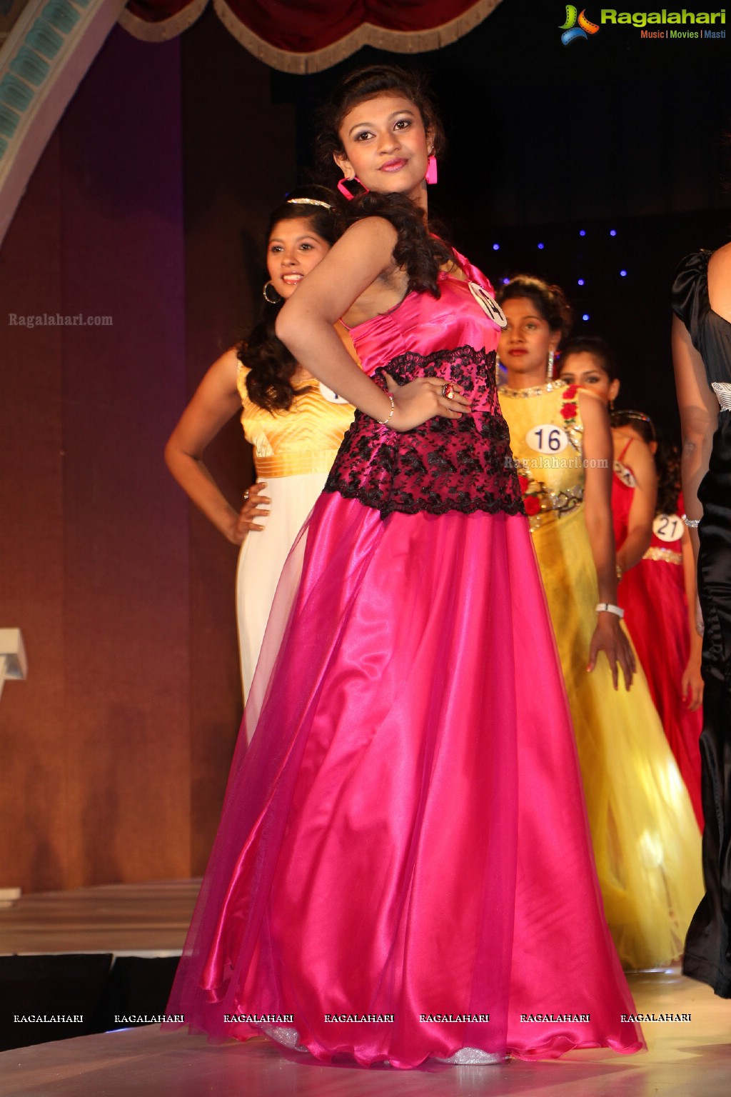 Miss & Mrs Hyderabad Gujarati 2013 Grand Finale