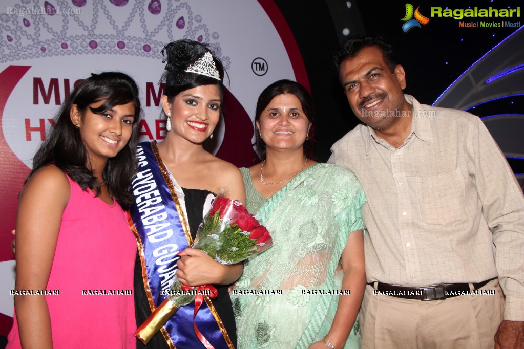 Miss & Mrs Hyderabad Gujarati 2013 Grand Finale