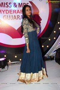 Miss & Mrs Hyderabad Gujarati 2013 Grand Finale