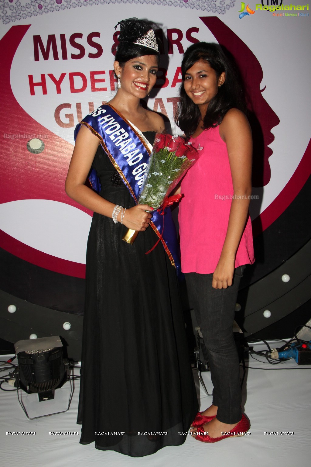 Miss & Mrs Hyderabad Gujarati 2013 Grand Finale