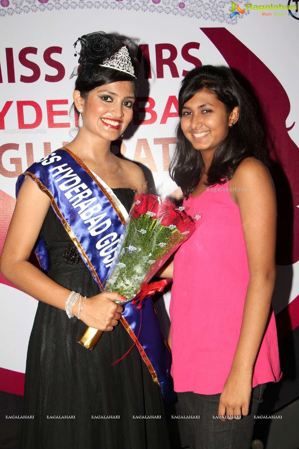 Miss & Mrs Hyderabad Gujarati 2013 Grand Finale