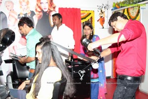 Naveena's Slimming & Cosmetic Clinic Launch
