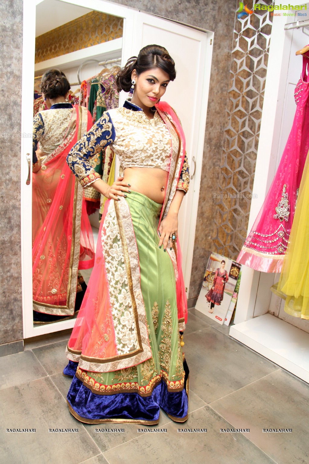 Neeru's Emporio NRI Collection 2013, Hyderabad