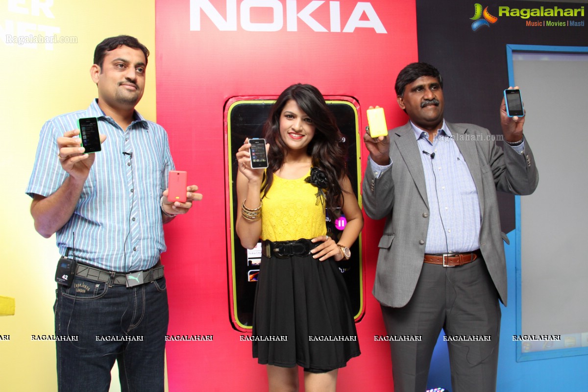 Nokia unveils Asha 501 in Hyderabad