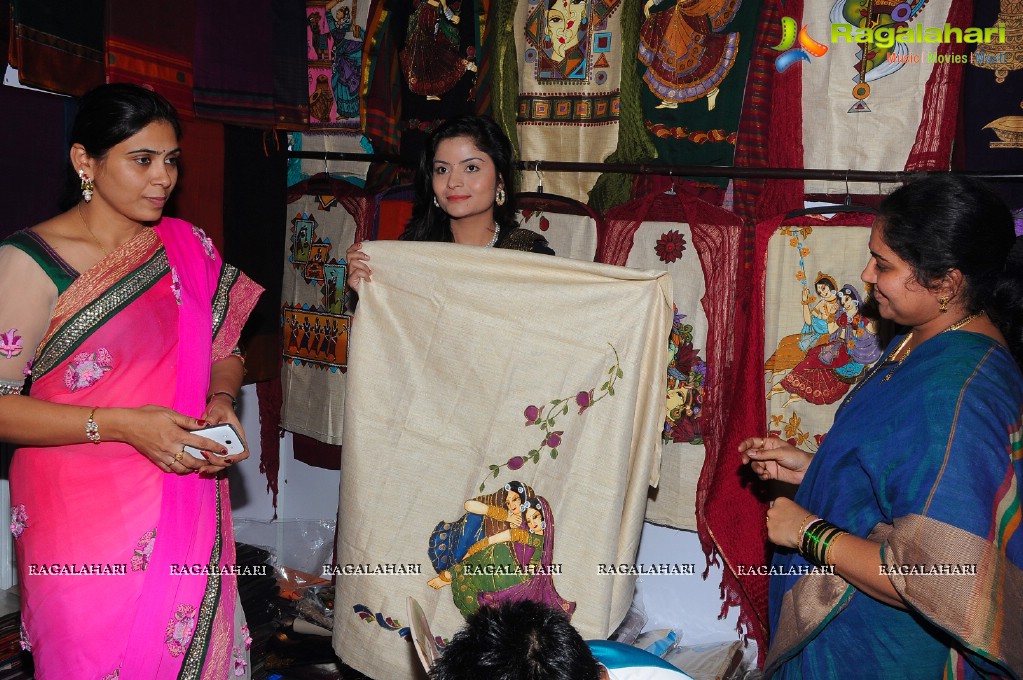 Gehana Vasisth inaugurates Parinaya Wedding Fair at Sri Satyasai Nigamagamam