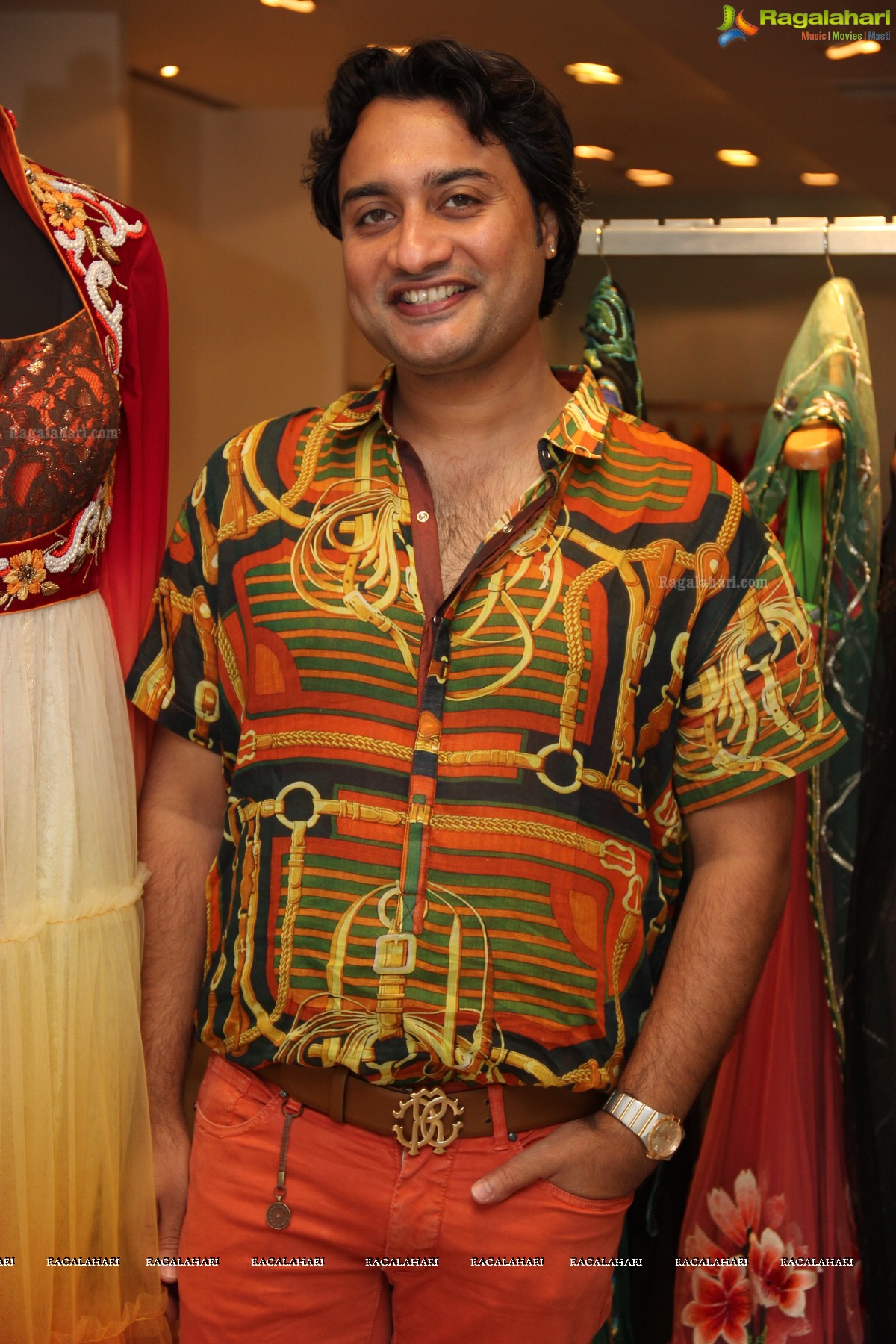 Quixotic Regalia: Rajdeep Ranawat Autumn Winter 2013 Collection Launch at Anahita