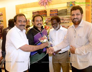 Ravi Teja Textiles Shopping Mall Launch