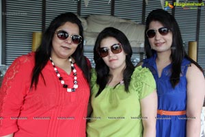 Page 3 Celebrity Sonia Birthday Party Photos