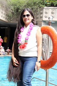 Sparks n Sizzles Get Together by Vinny Singh at Marriott Poolside