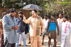 Kharjooram Working Stills