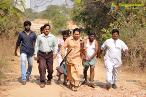 Kharjooram Working Stills