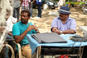 Telugulo Naaku Nachani Padam Working Stills