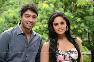 Allari Naresh-Karthika-Monal Gajjar