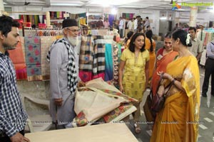 Aakruthi Vastra Exhibition