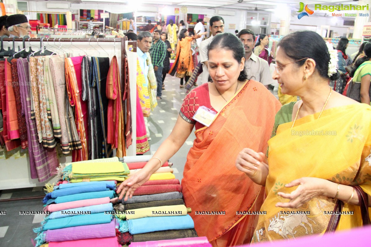 Aakruthi Vastra Exhibition (July 2014)