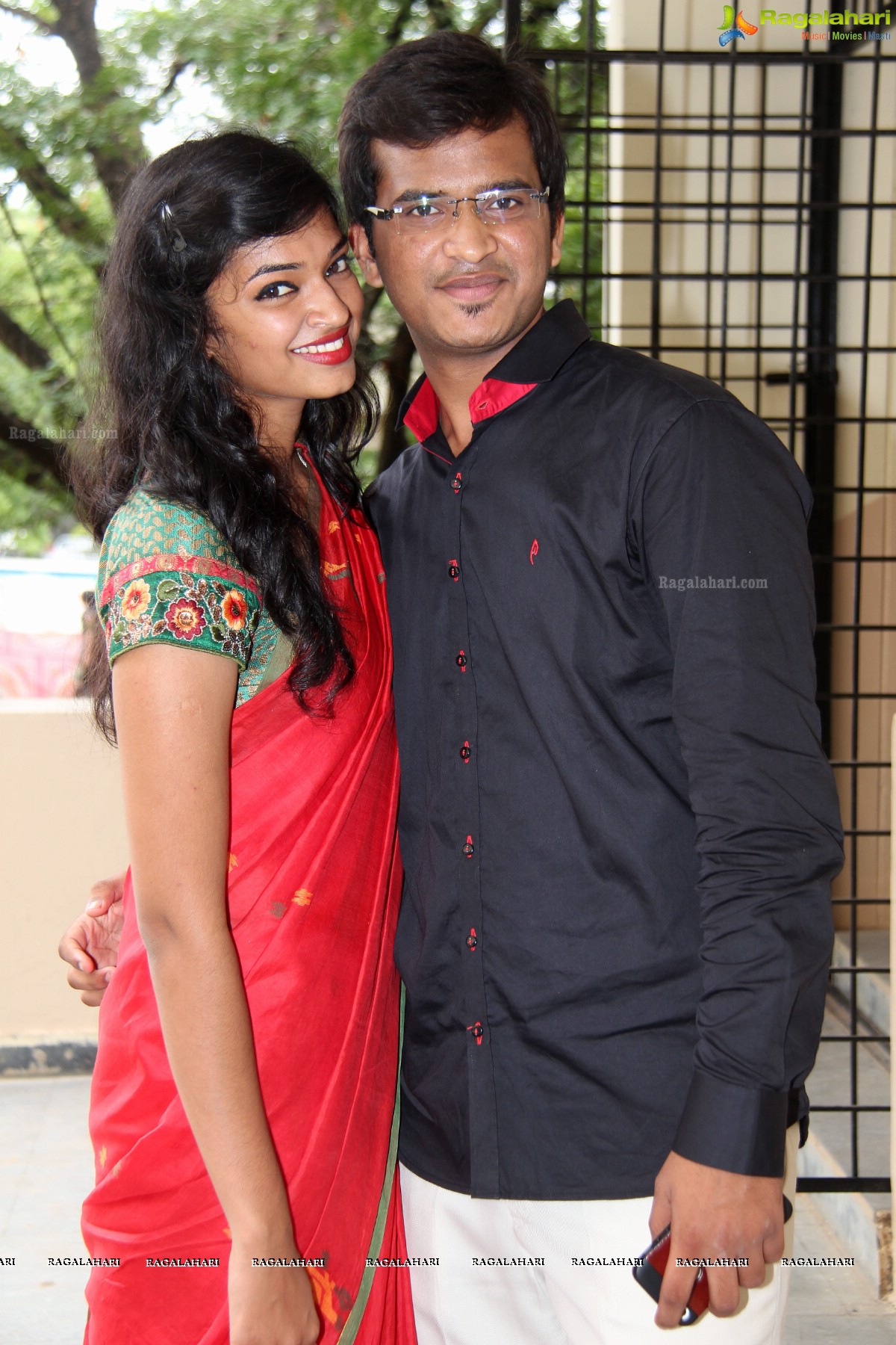 Bhavan's Vivekananda College Freshers Party 2014