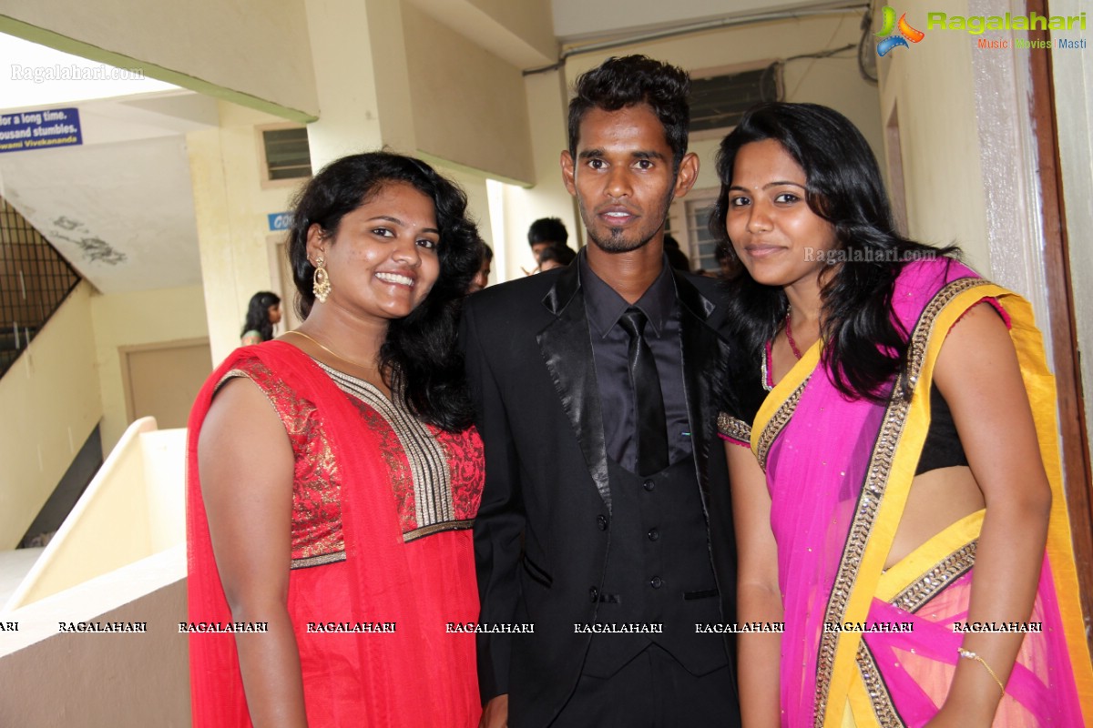 Bhavan's Vivekananda College Freshers Party 2014