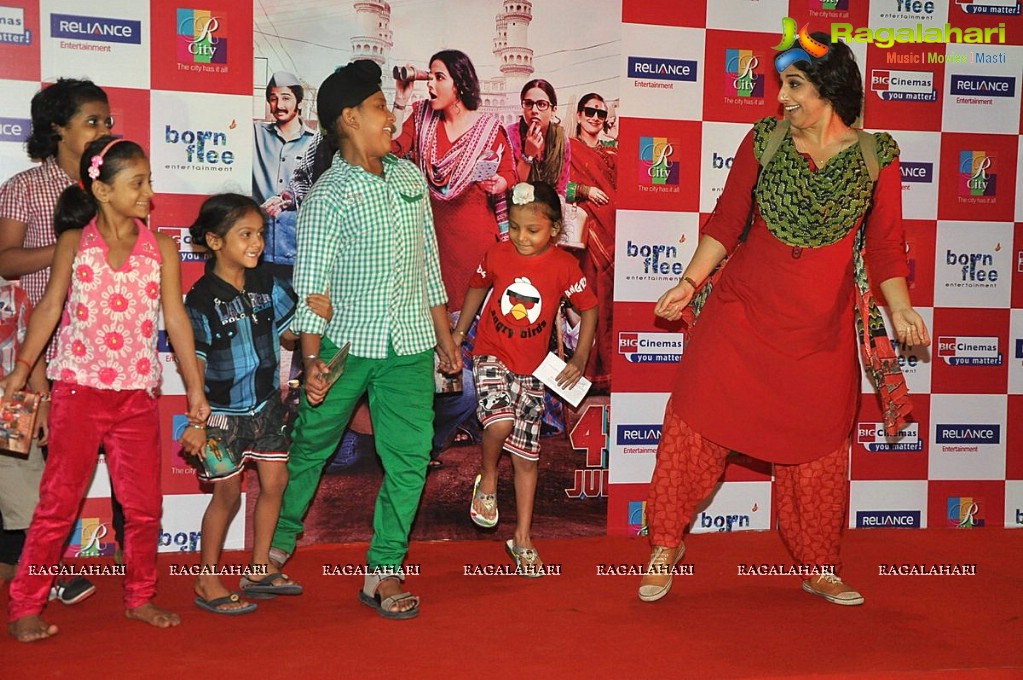 Bobby Jasoos Promotions at R City Mall, Mumbai