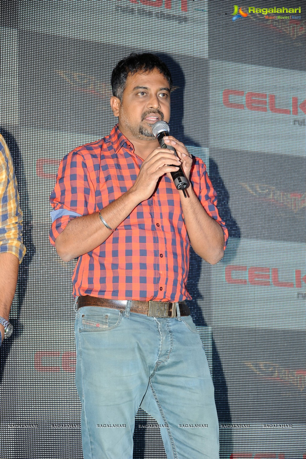 Suriya launches Celkon Campus Evoke A43 in Hyderabad