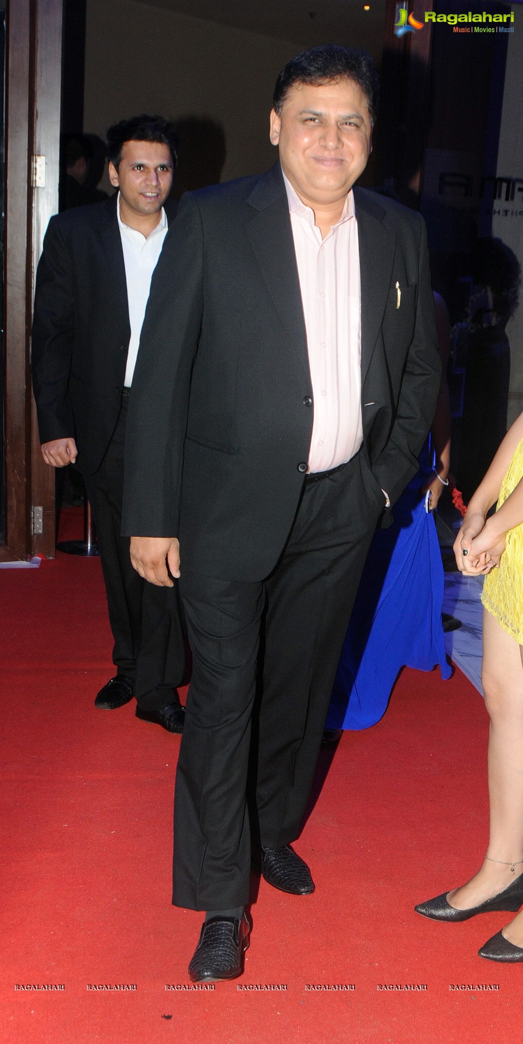 Bollywood & TV Celebs at the Glamour Gala Dinner