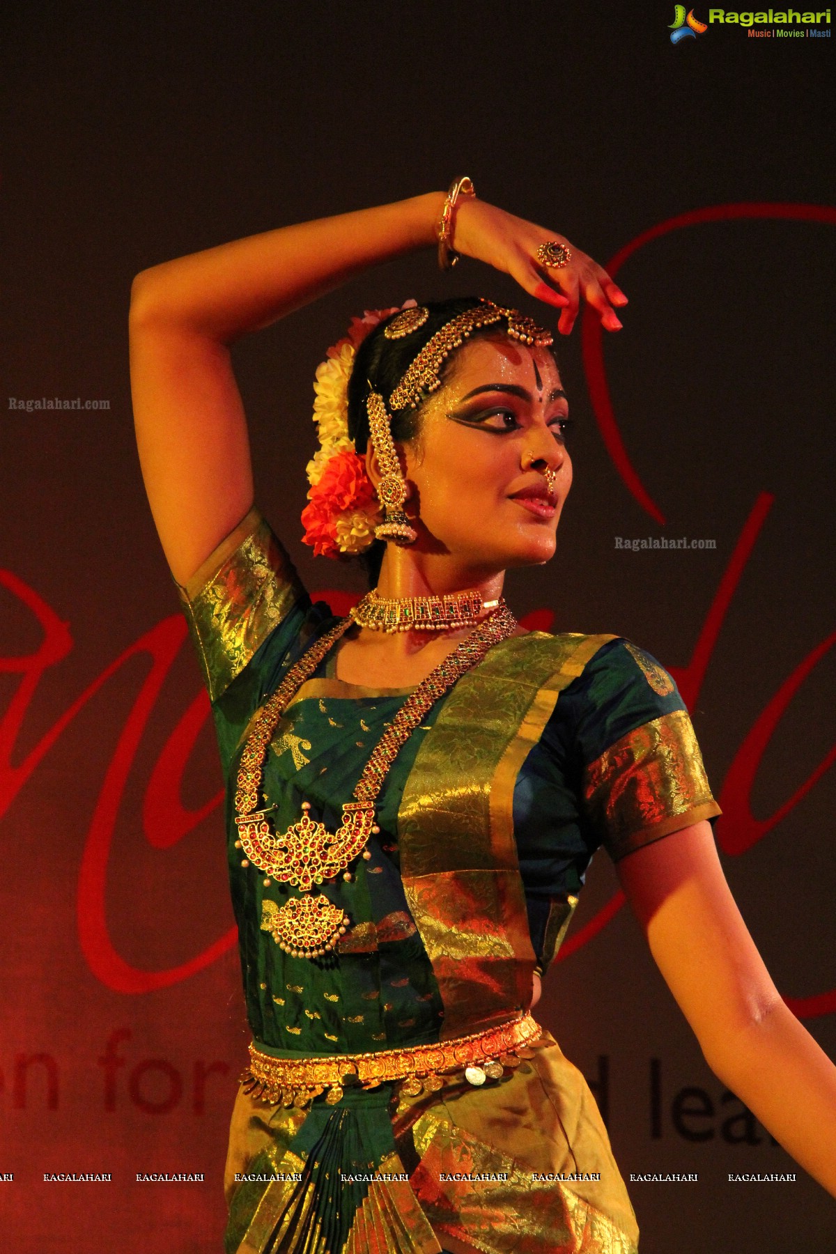 Bharatanatyam by Akhila Kovvuri at Telugu University Auditorium, Hyderabad 