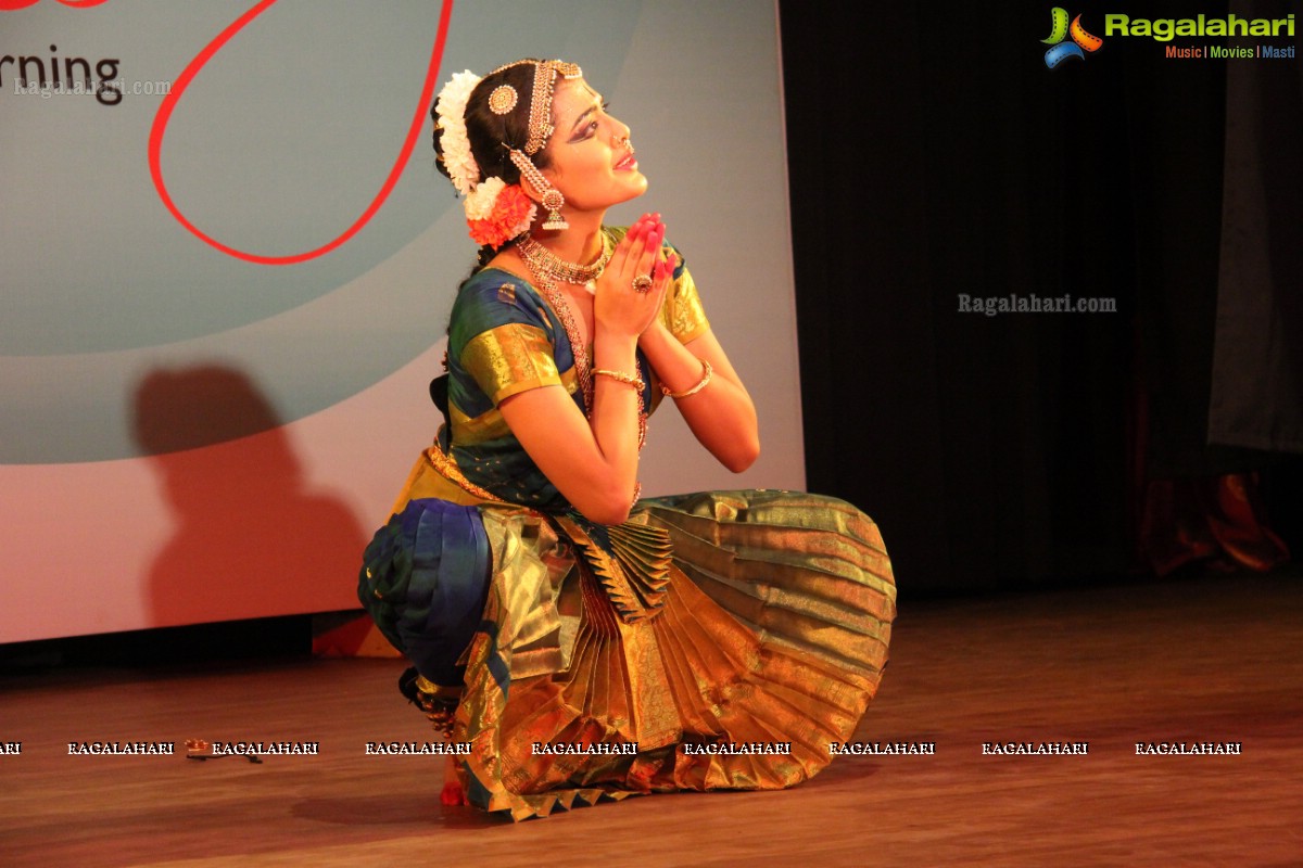 Bharatanatyam by Akhila Kovvuri at Telugu University Auditorium, Hyderabad 