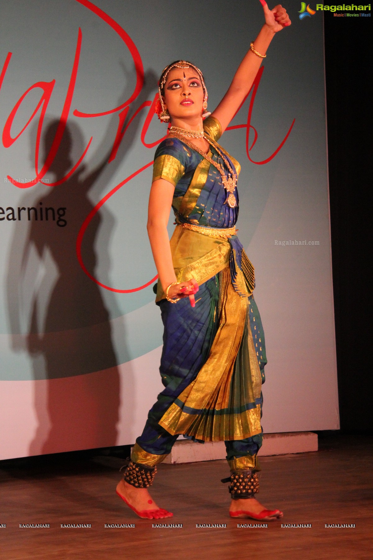 Bharatanatyam by Akhila Kovvuri at Telugu University Auditorium, Hyderabad 