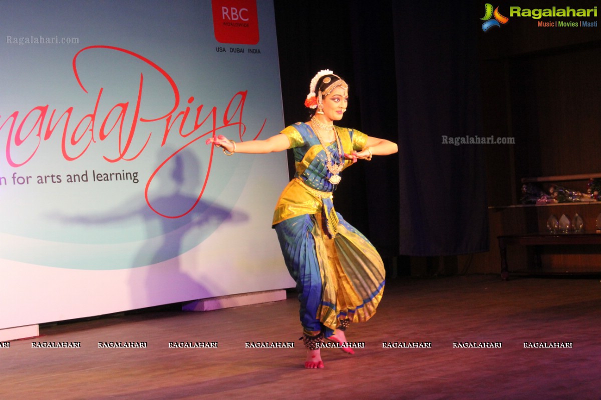 Bharatanatyam by Akhila Kovvuri at Telugu University Auditorium, Hyderabad 