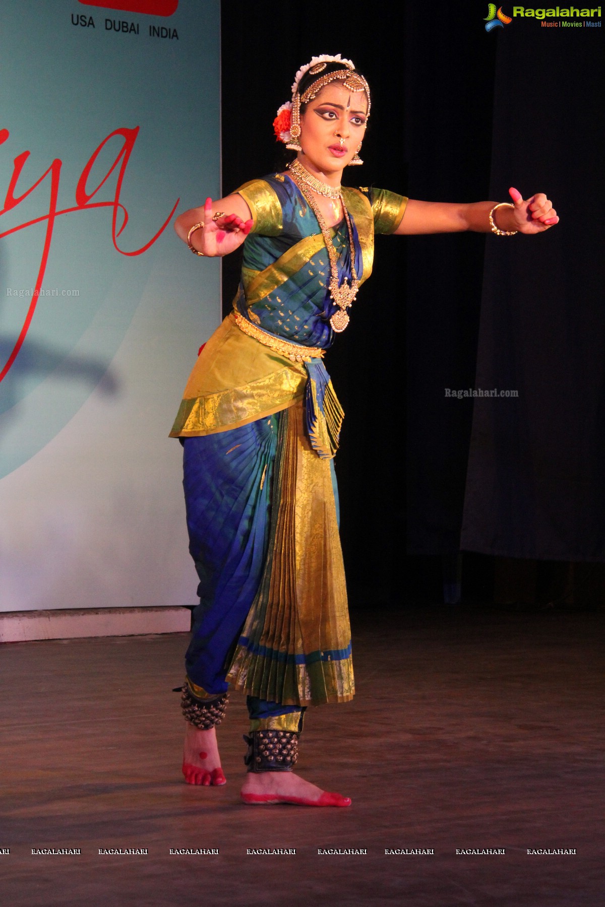 Bharatanatyam by Akhila Kovvuri at Telugu University Auditorium, Hyderabad 