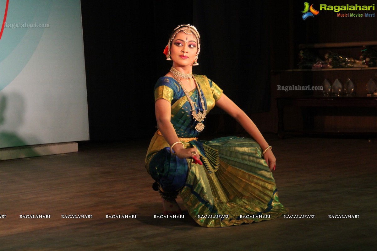 Bharatanatyam by Akhila Kovvuri at Telugu University Auditorium, Hyderabad 