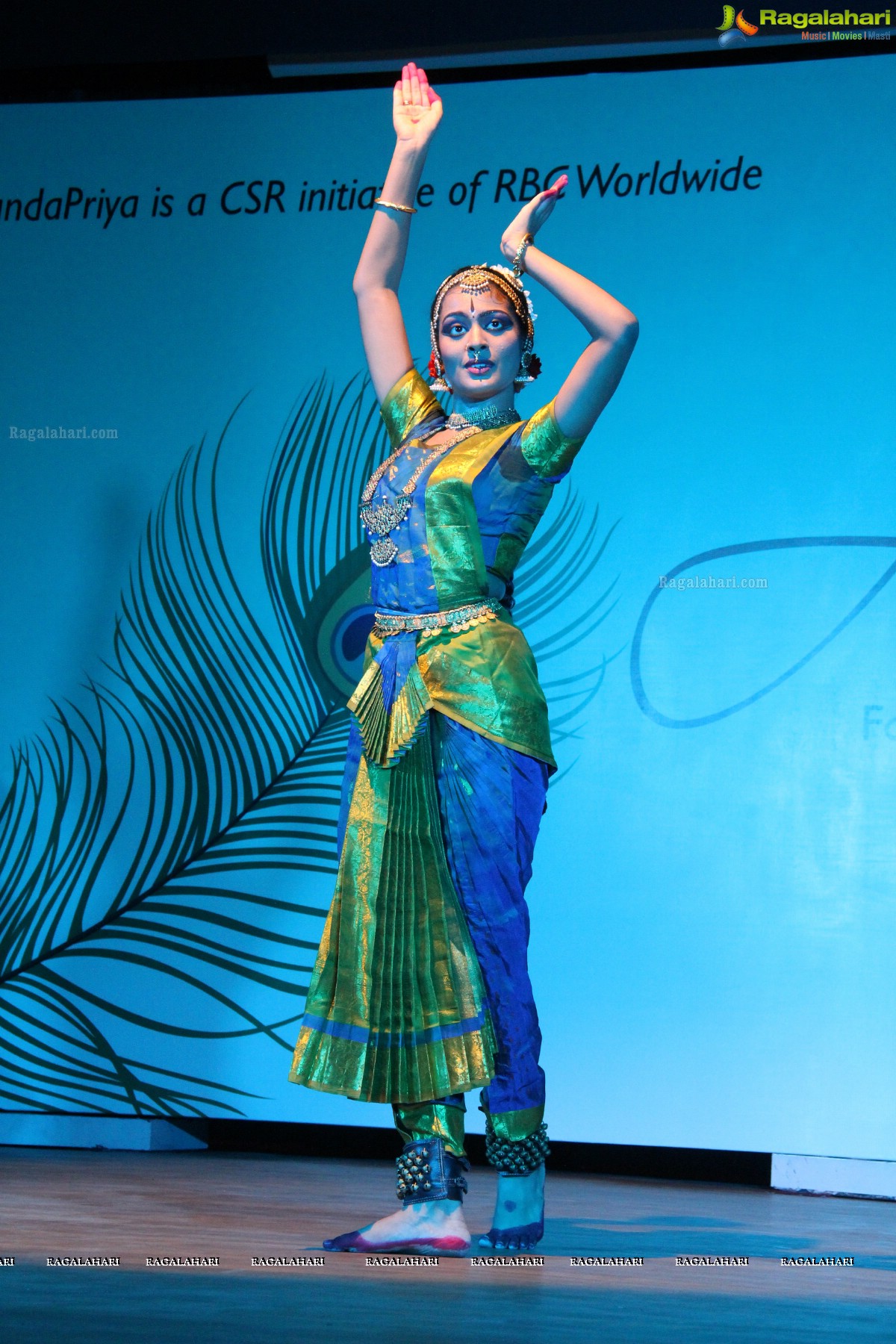 Bharatanatyam by Akhila Kovvuri at Telugu University Auditorium, Hyderabad 