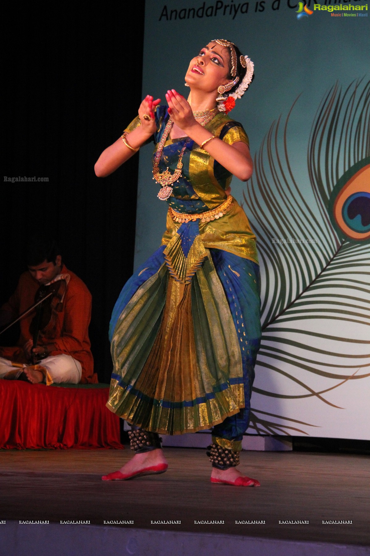 Bharatanatyam by Akhila Kovvuri at Telugu University Auditorium, Hyderabad 