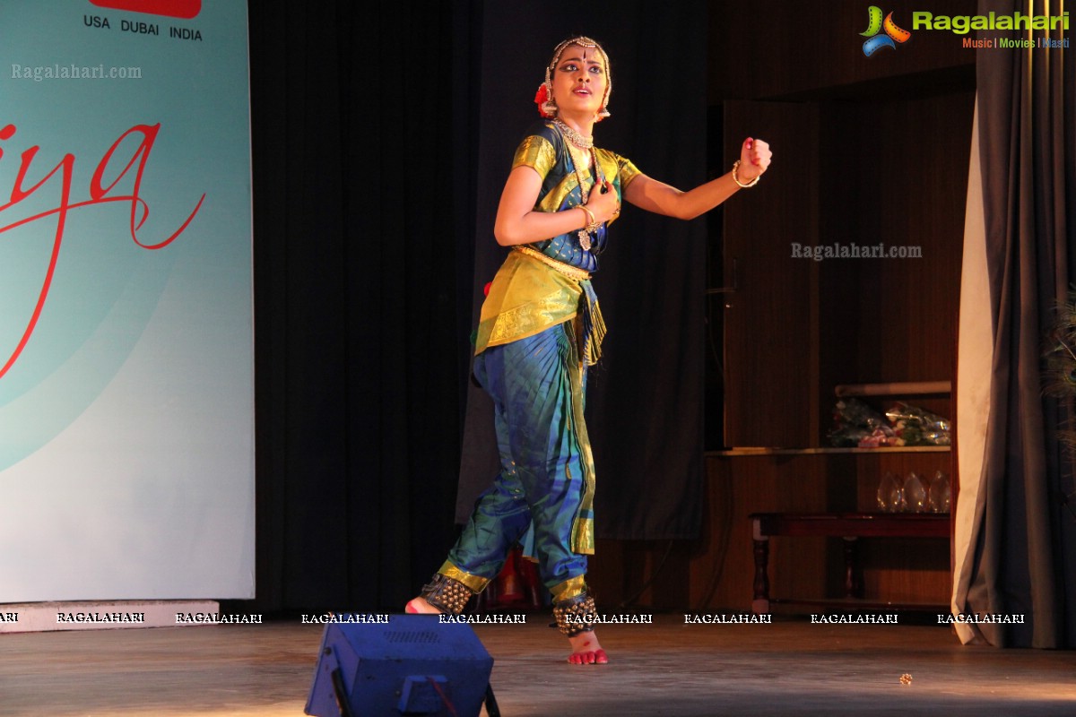 Bharatanatyam by Akhila Kovvuri at Telugu University Auditorium, Hyderabad 