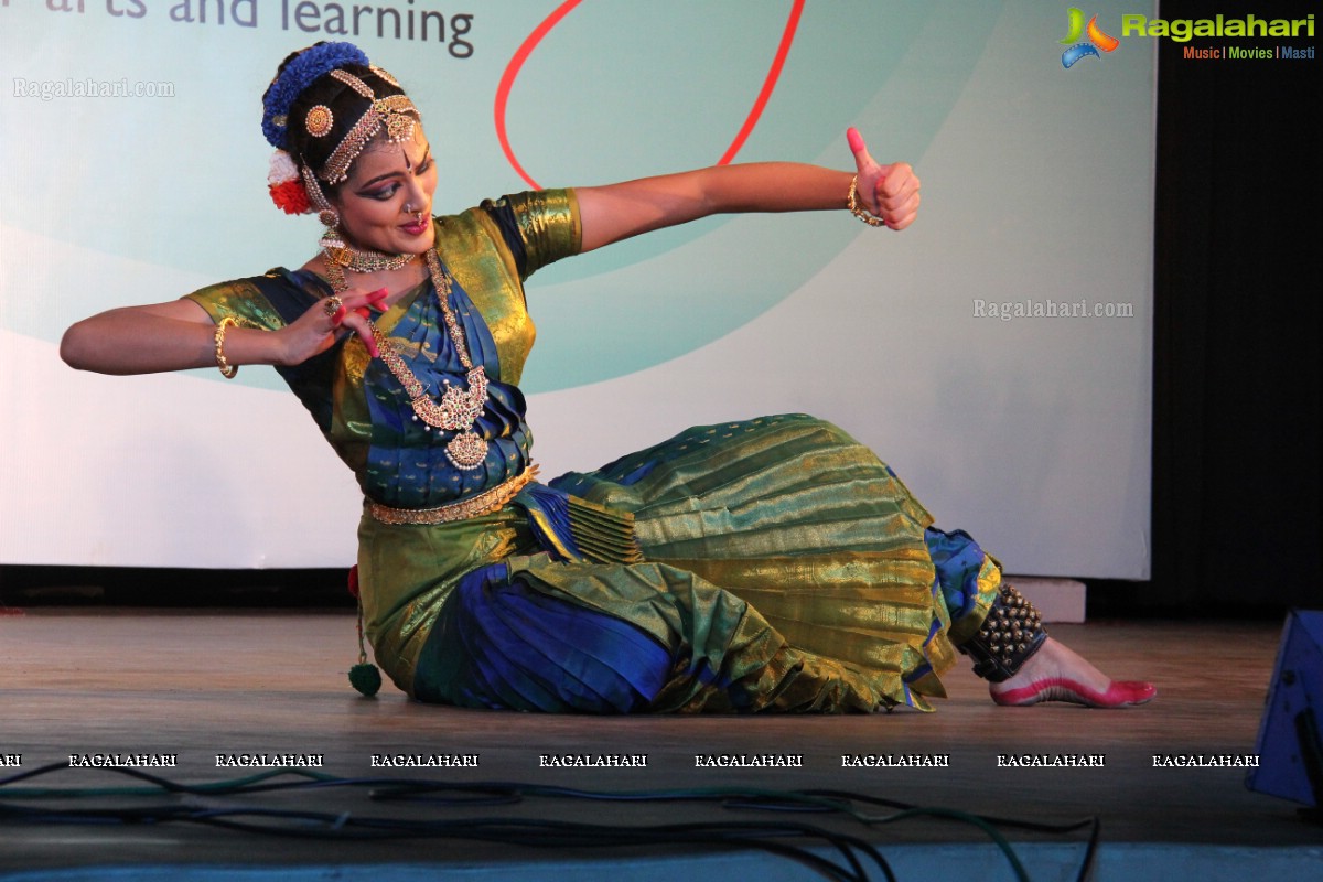 Bharatanatyam by Akhila Kovvuri at Telugu University Auditorium, Hyderabad 